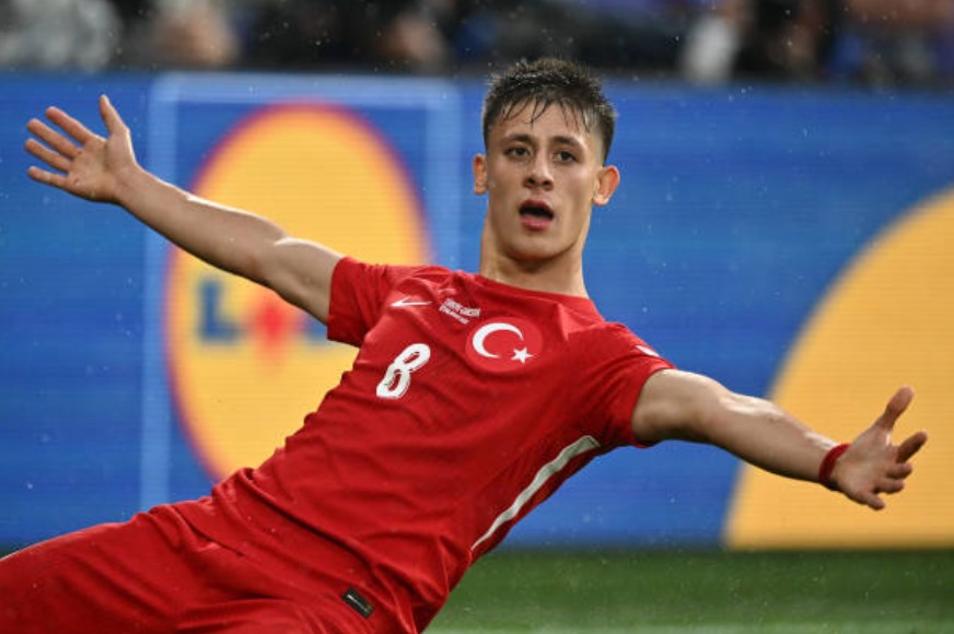 Ảnh bài viết "Messi Thổ Nhĩ Kỳ" khiến châu Âu kinh ngạc